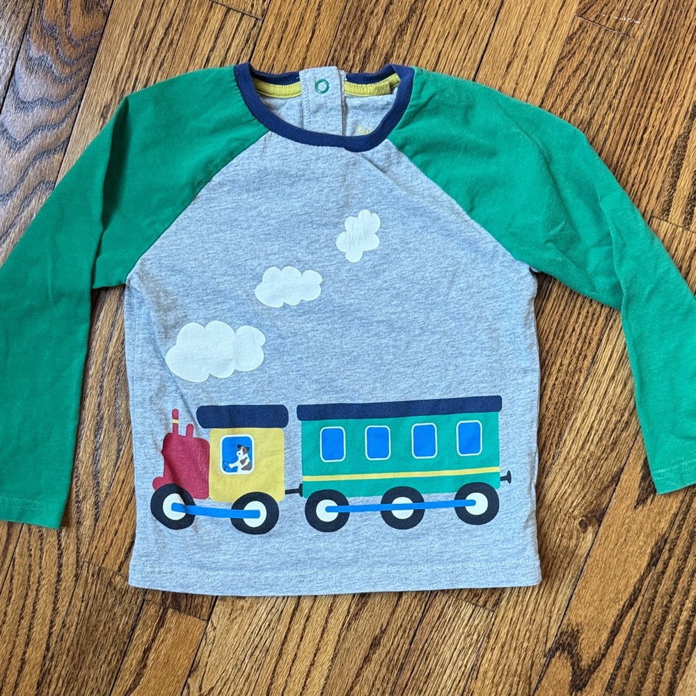 Baby Boden Grey and Green Train Long Sleeved Top 3-4Y